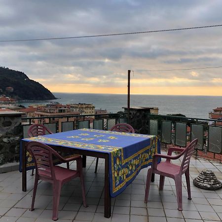 Appartamento Al Castelletto Леванто Екстер'єр фото